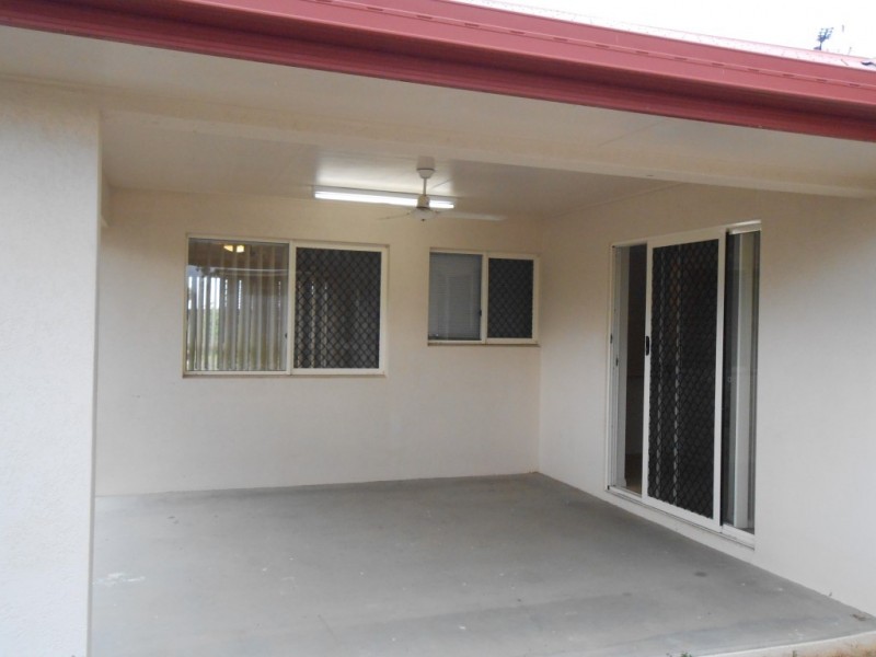 28 Sea Eagle Cct, Douglas QLD 4814