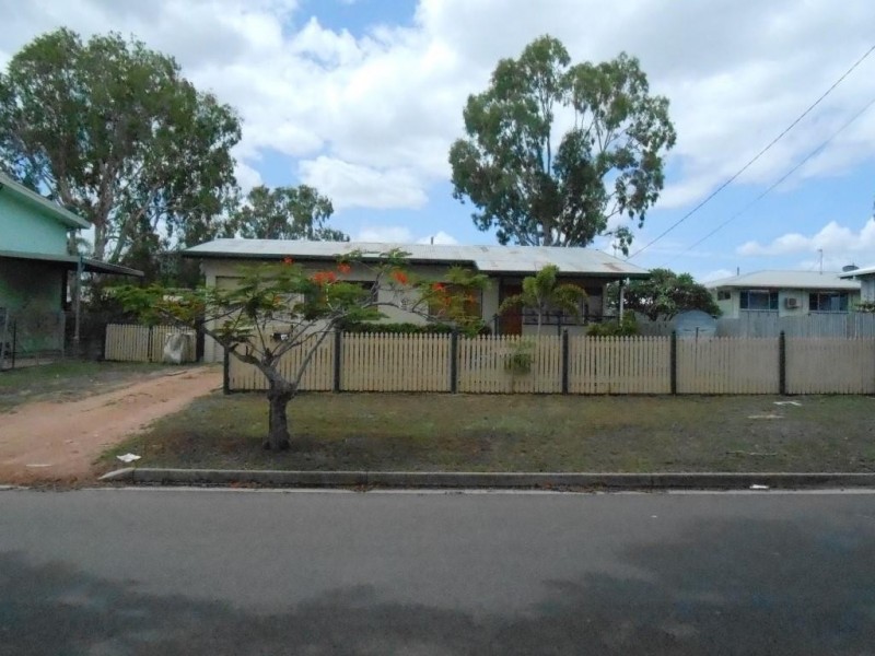 16 Bomana Street, Aitkenvale QLD 4814