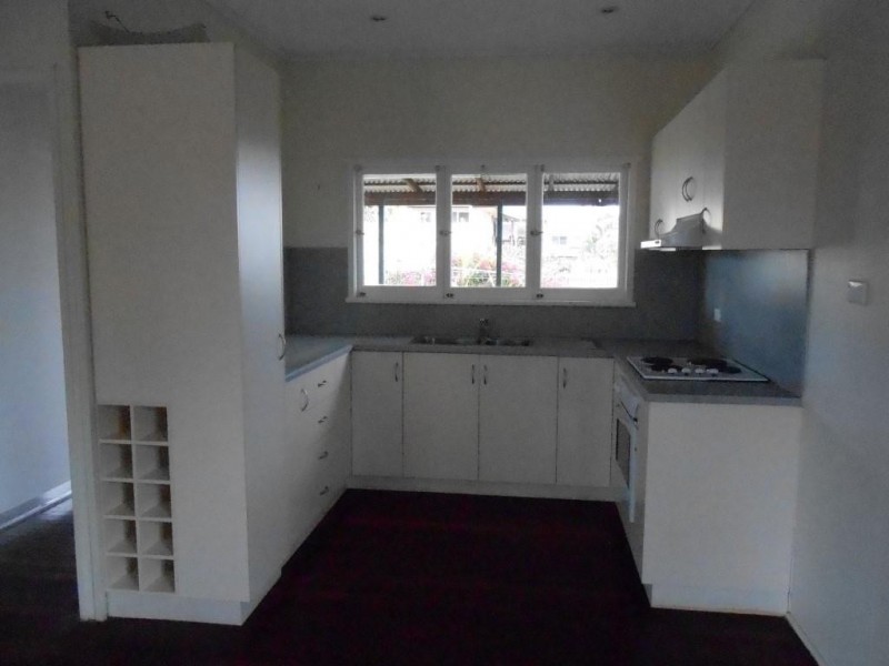 16 Bomana Street, Aitkenvale QLD 4814