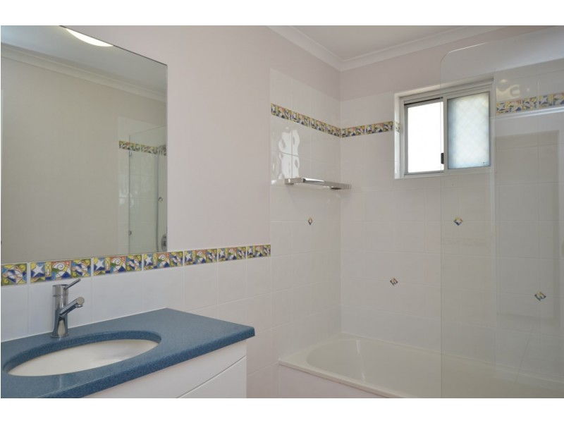 136 Albert Street, Cranbrook QLD 4814