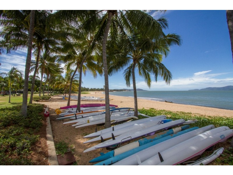 5C/6 Mariners Drive, Townsville City QLD 4810