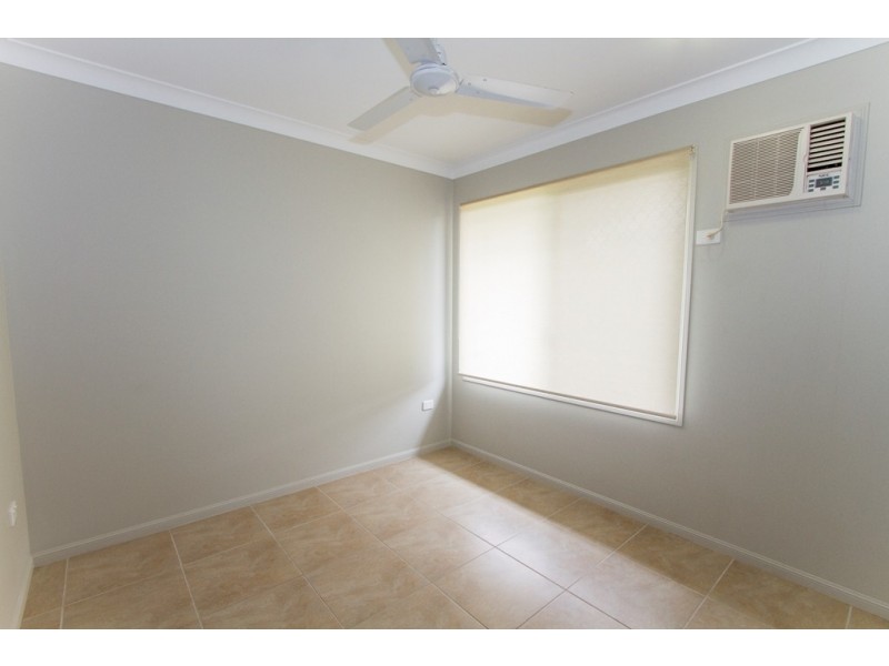 28 Blue Wren Drive, Kelso QLD 4815