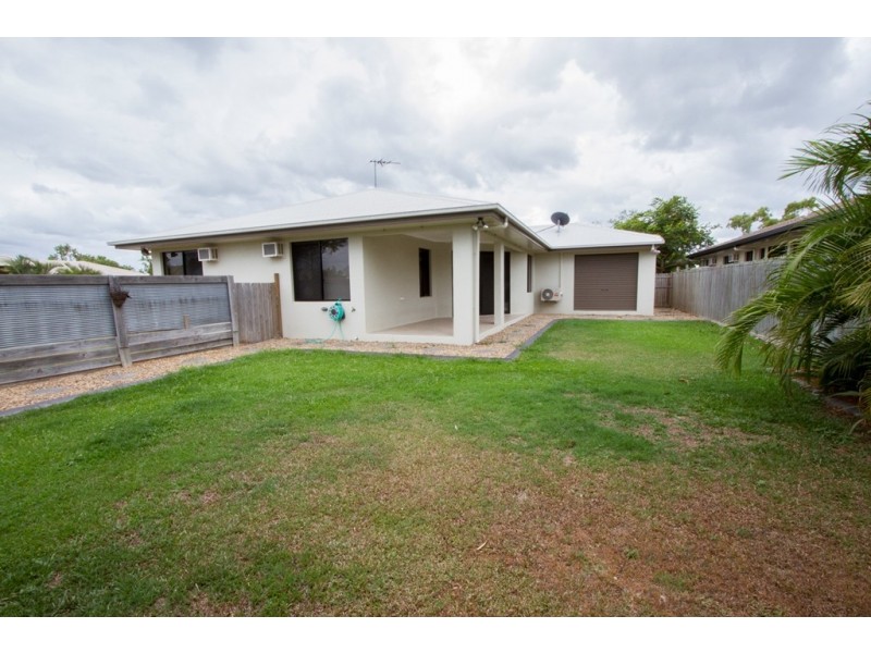 28 Blue Wren Drive, Kelso QLD 4815