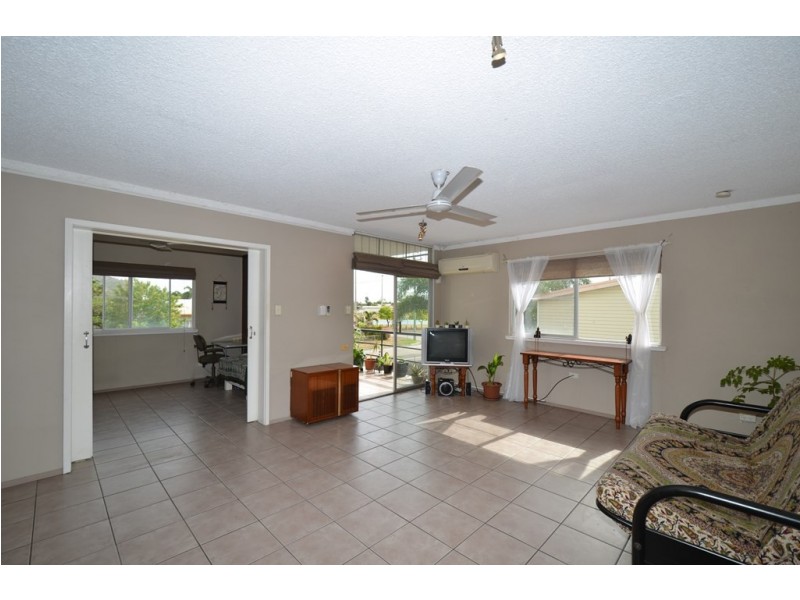 1/17 Gleeson Street, Hermit Park QLD 4812