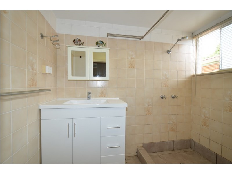 1/17 Gleeson Street, Hermit Park QLD 4812