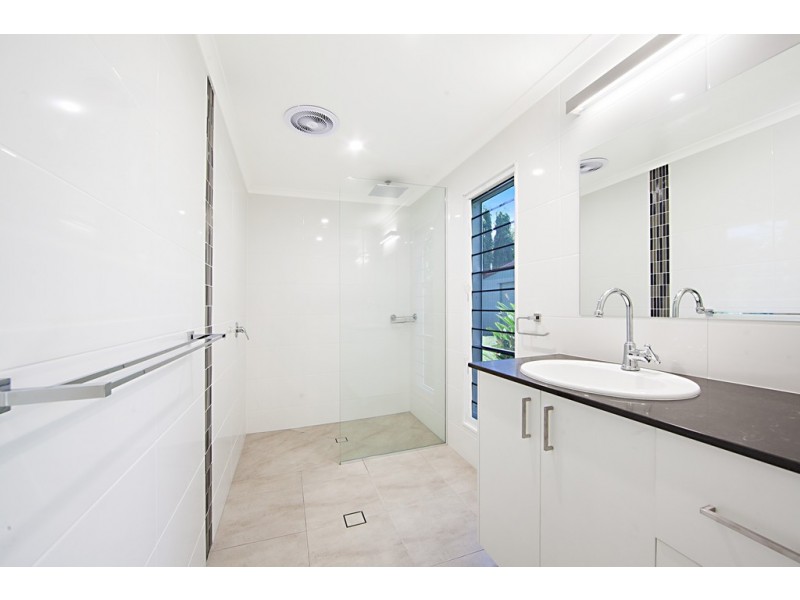 41 Sherriff Street, Hermit Park QLD 4812