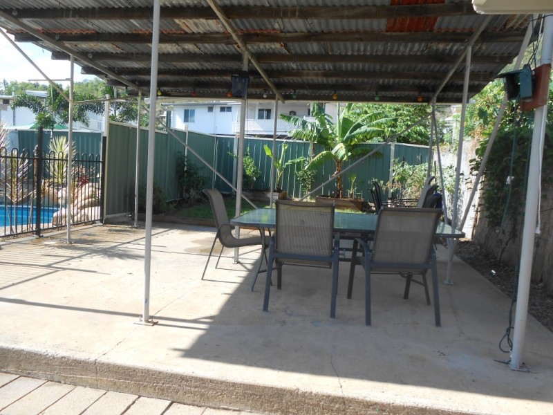 25 Mount Louisa Drive, Mount Louisa QLD 4814