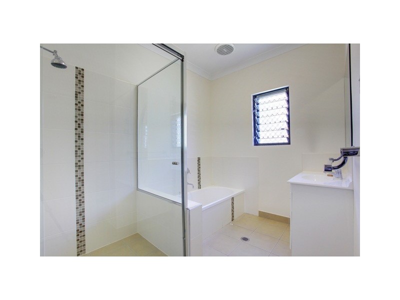 13 Paddington Terrace, Douglas QLD 4814