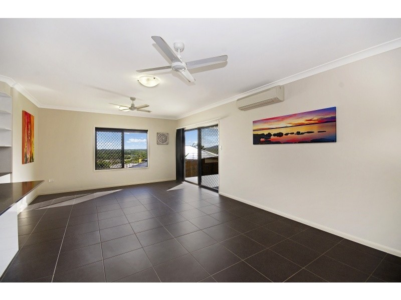 68 Klewarra Bvd, Douglas QLD 4814