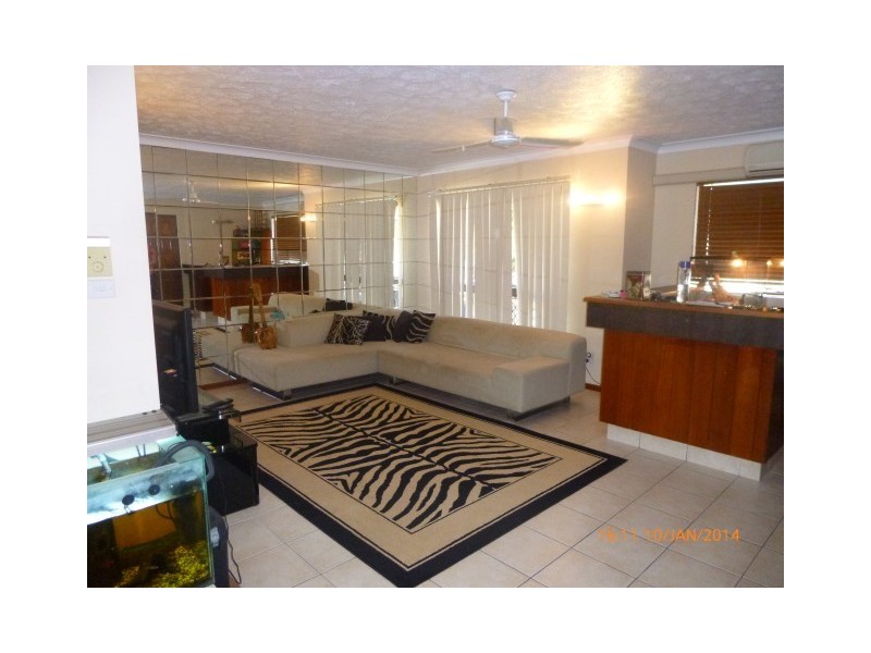 6/8 Goldring Street, Hermit Park QLD 4812