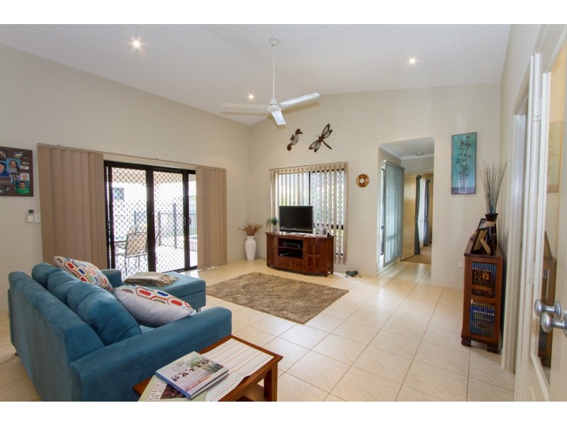 18 Sheerwater Drive, Douglas QLD 4814