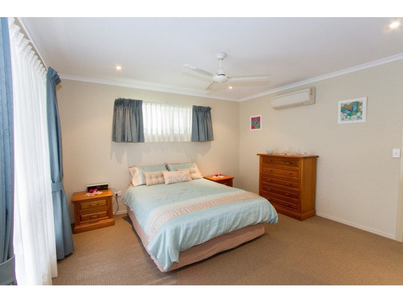18 Sheerwater Drive, Douglas QLD 4814