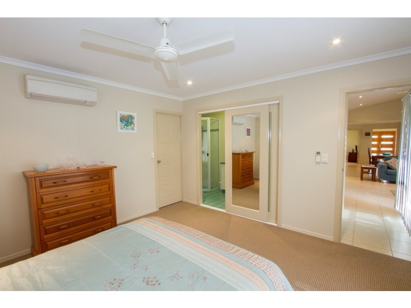 18 Sheerwater Drive, Douglas QLD 4814