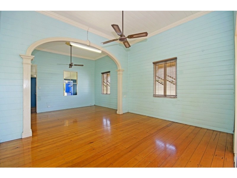 176 Boundary Street, Railway Estate QLD 4810