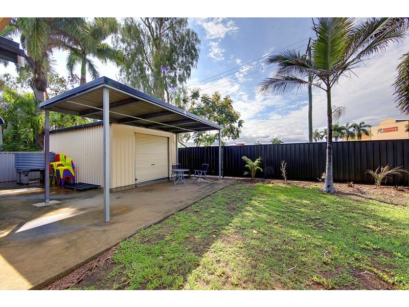 17 Winston Crescent, Kirwan QLD 4817