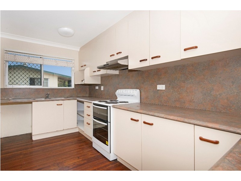 168 Charles Street, Cranbrook QLD 4814