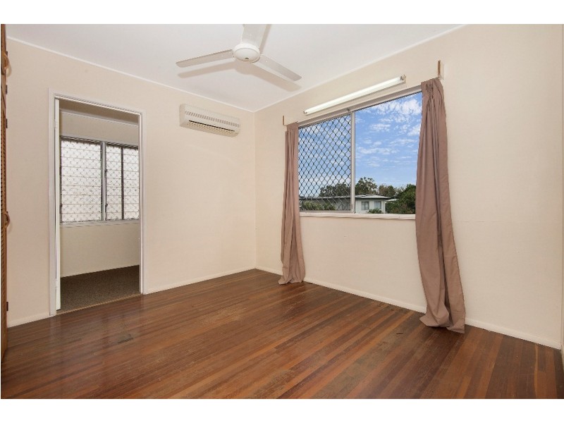 168 Charles Street, Cranbrook QLD 4814