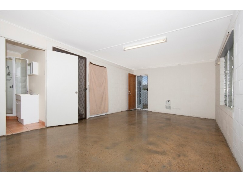 168 Charles Street, Cranbrook QLD 4814