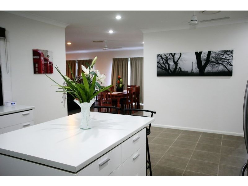 15 Kalynda Parade, Bohle Plains QLD 4817