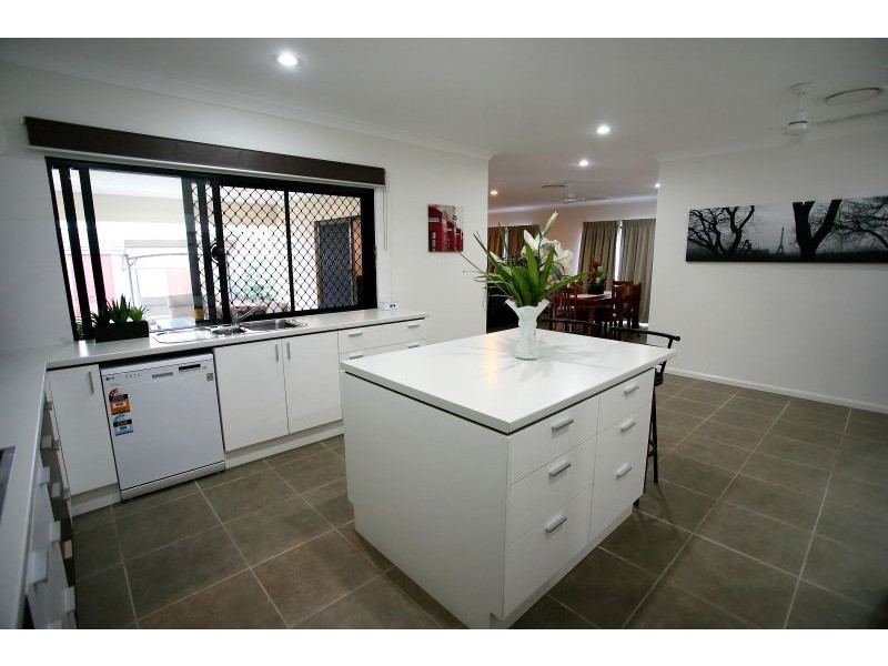 15 Kalynda Parade, Bohle Plains QLD 4817