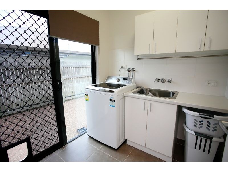 15 Kalynda Parade, Bohle Plains QLD 4817