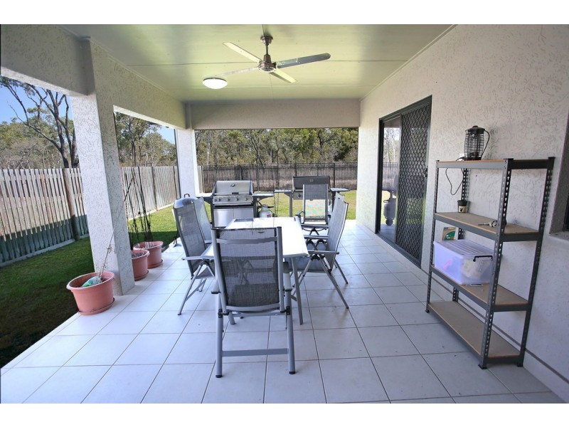 32 Mallorca Circuit, Burdell QLD 4818
