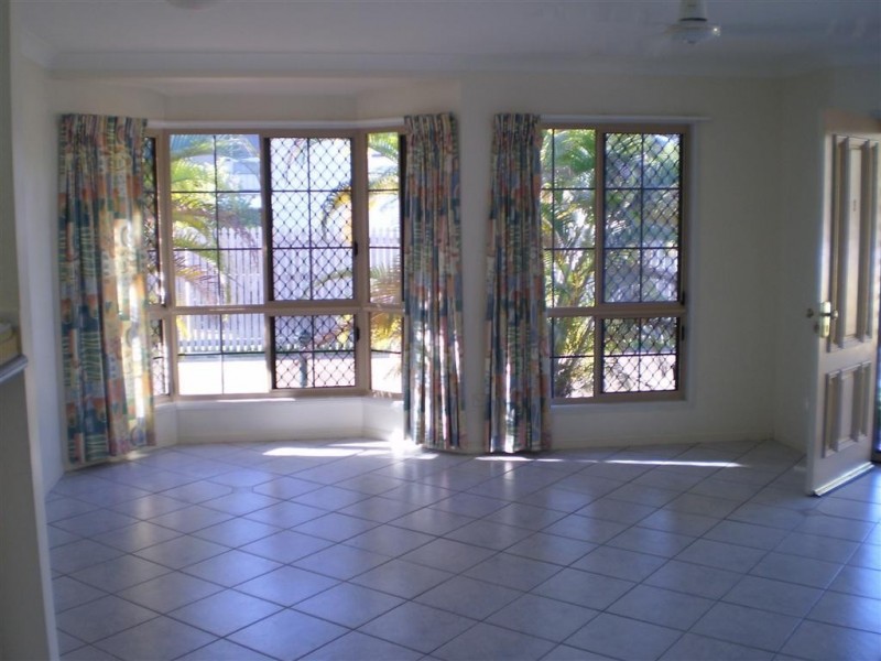 1/15 Thompson Street, Aitkenvale QLD 4814