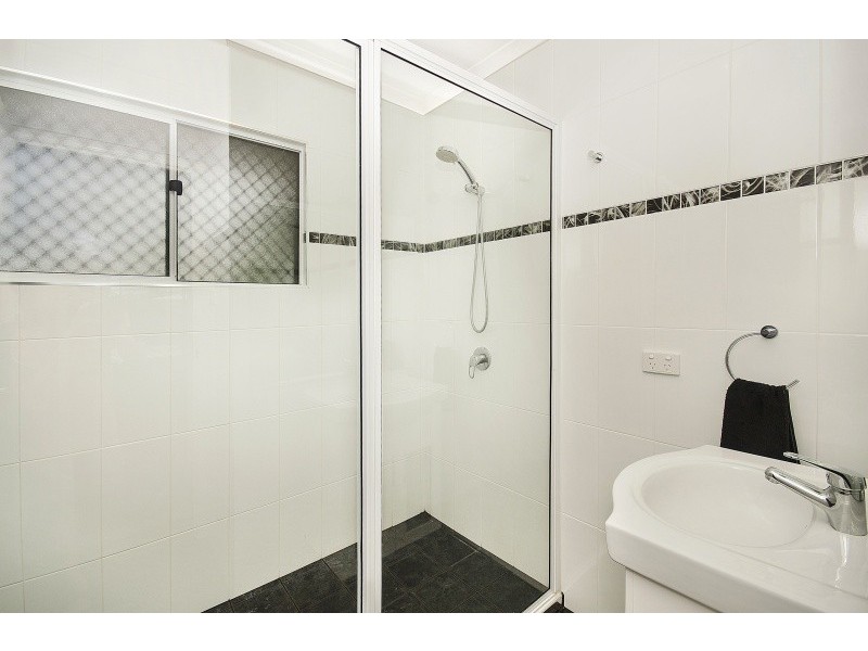 242 Palmerston Street, Vincent QLD 4814