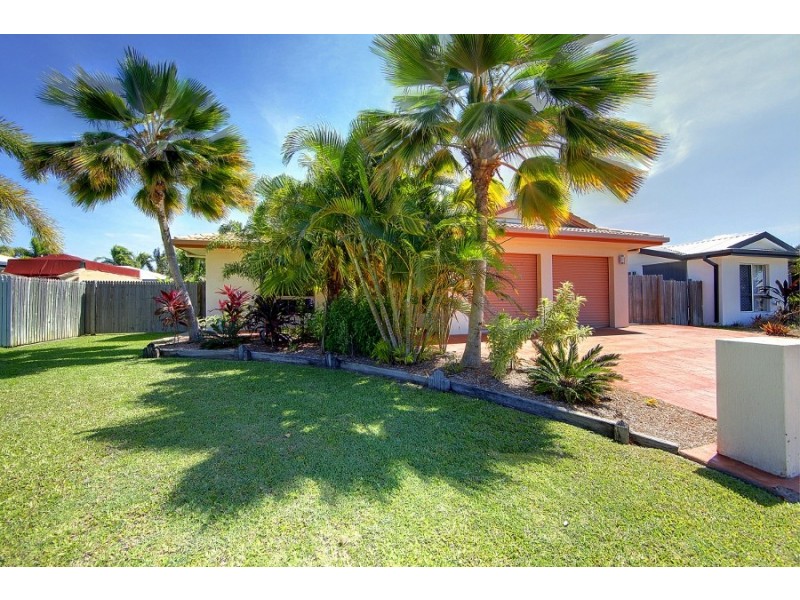 15 Greenwood Drive, Kirwan QLD 4817