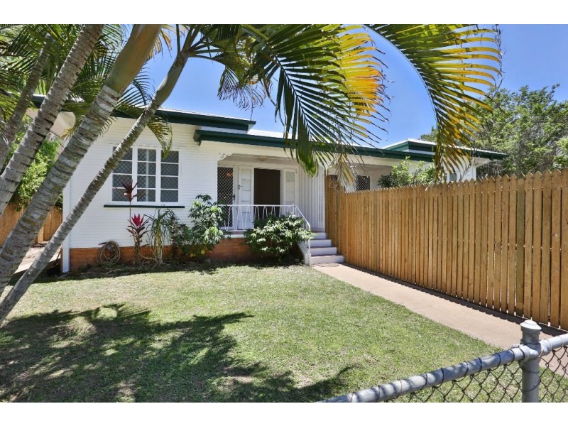 2/26 Surrey Street, Hyde Park QLD 4812