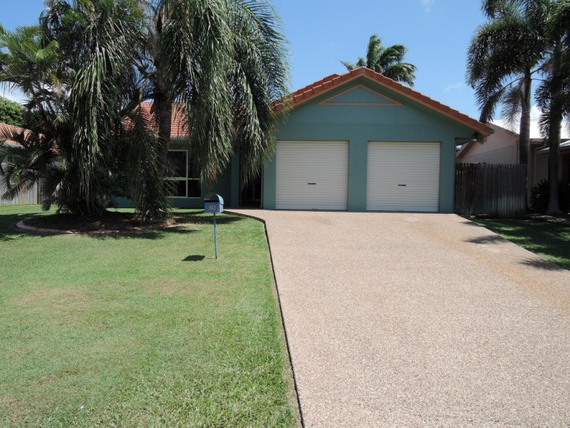 20 Laguna Avenue, Kirwan QLD 4817