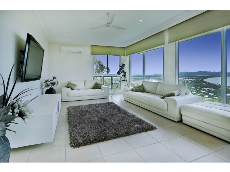 14 The Point, Castle Hill QLD 4810