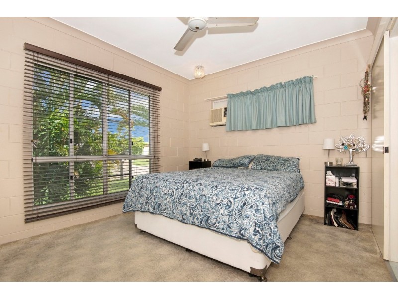 18 Currawong St, Condon QLD 4815