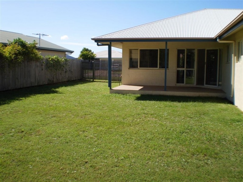 15 Lomond Street, Kirwan QLD 4817