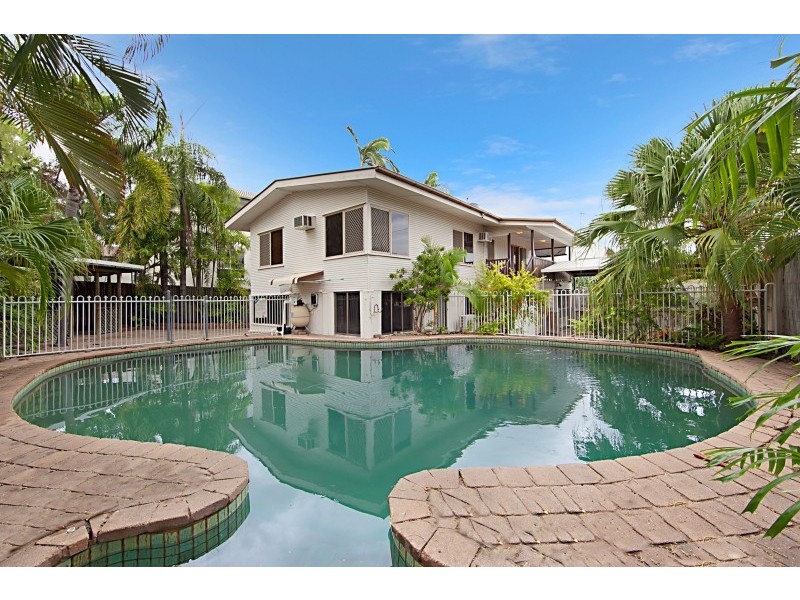 35 Howitt Street, North Ward QLD 4810