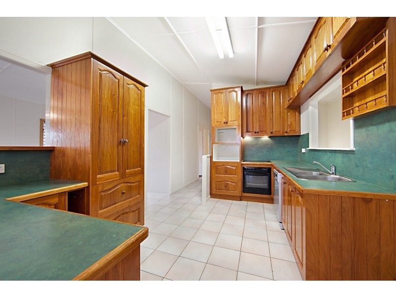 35 Howitt Street, North Ward QLD 4810