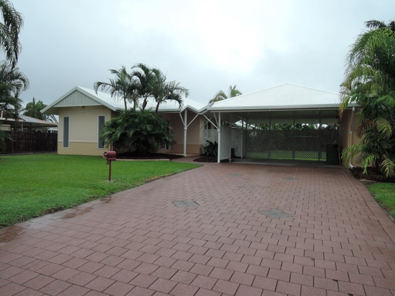 102 River Park Drive, Annandale QLD 4814