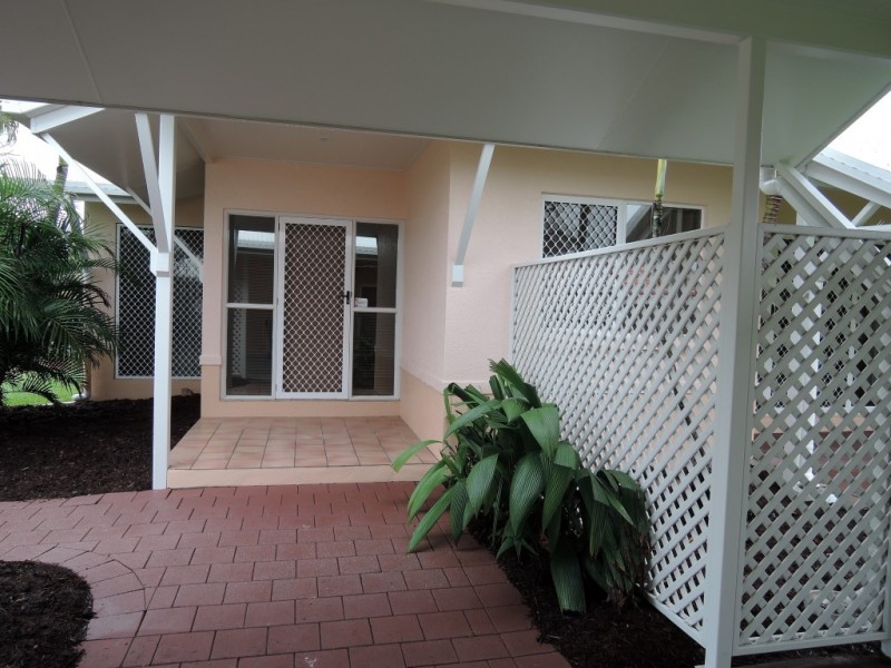 102 River Park Drive, Annandale QLD 4814