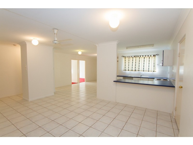 12 Bullock Street, Wulguru QLD 4811