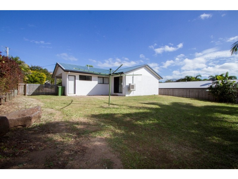 12 Bullock Street, Wulguru QLD 4811