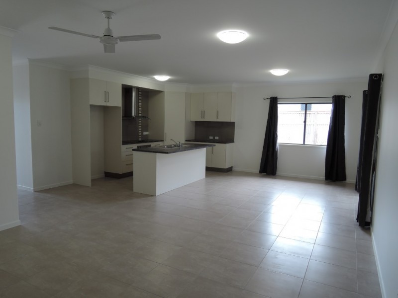 81 Woodwark Drive, Bushland Beach QLD 4818