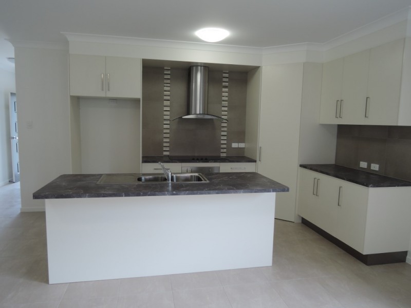 81 Woodwark Drive, Bushland Beach QLD 4818