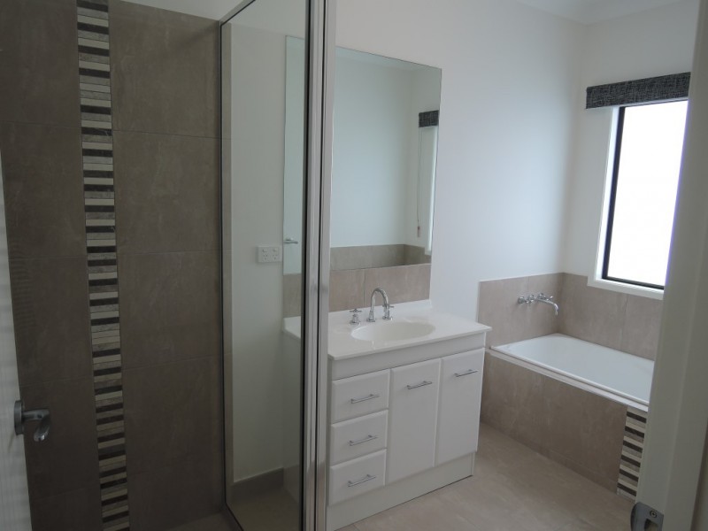 81 Woodwark Drive, Bushland Beach QLD 4818