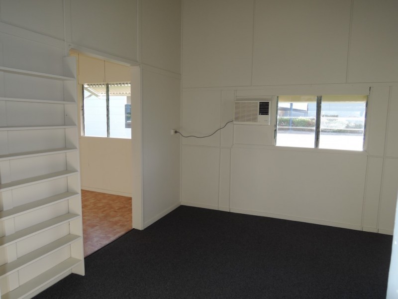 248 Ross River Road, Aitkenvale QLD 4814