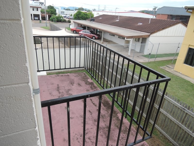 5/17 Maroong Street, Currajong QLD 4812