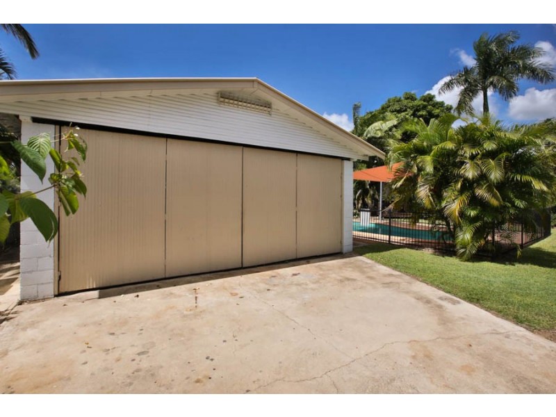 18 Wood Street, Mundingburra QLD 4812