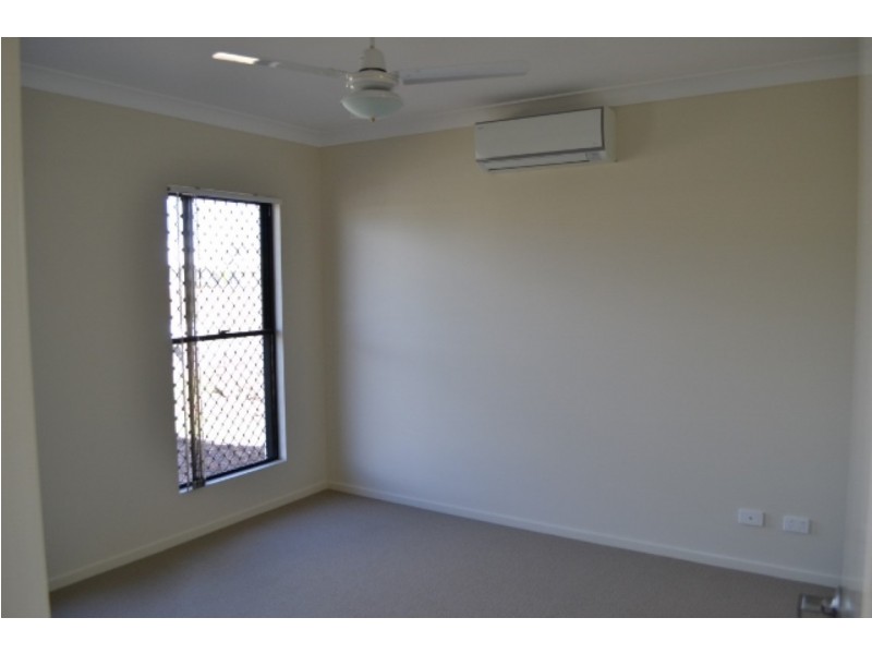 31 Yass Circuit, Kelso QLD 4815