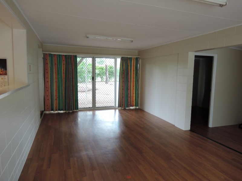 73 Dunlop Street, Kelso QLD 4815