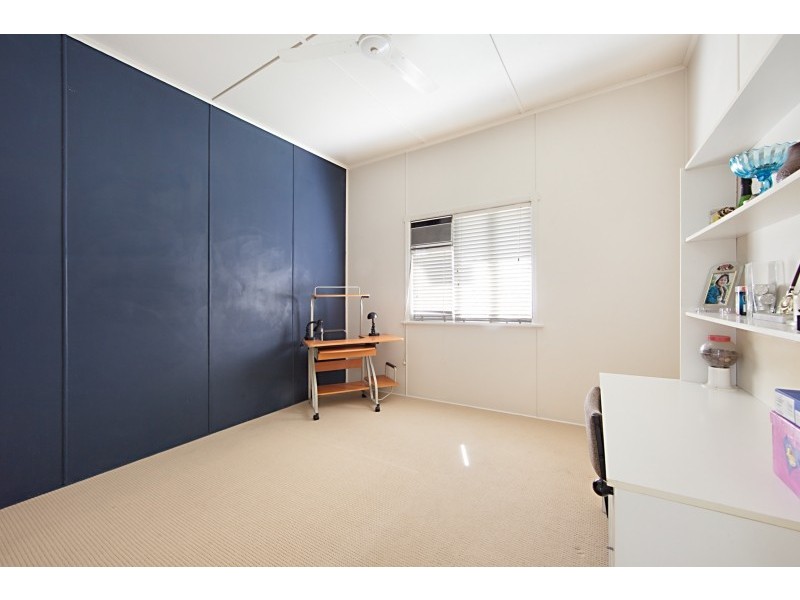 9 Ireland Street, Oonoonba QLD 4811