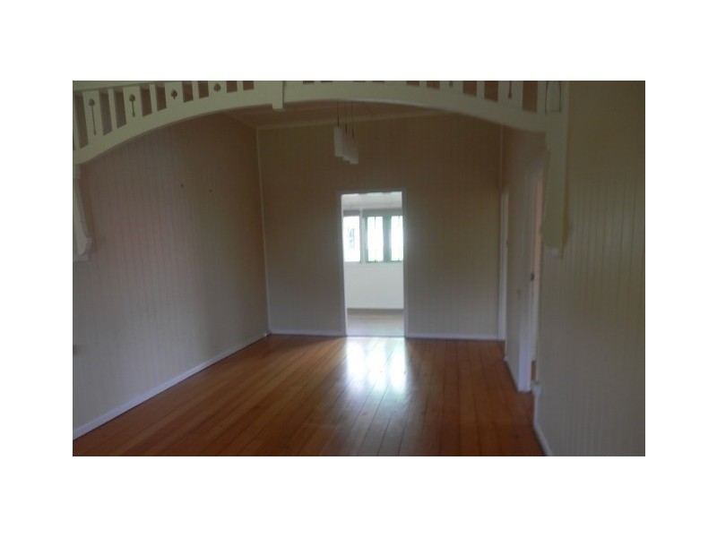 35 Ninth Ave, Railway Estate QLD 4810